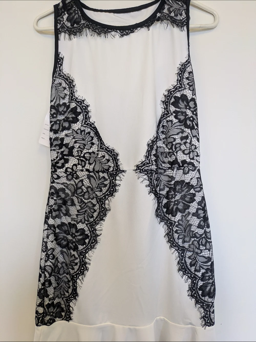 Elegant White Lace-Accent Chemise